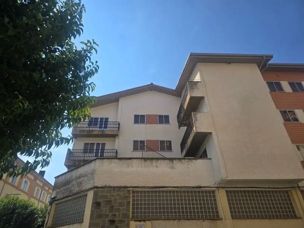 Piso de 90 m² en Jaca