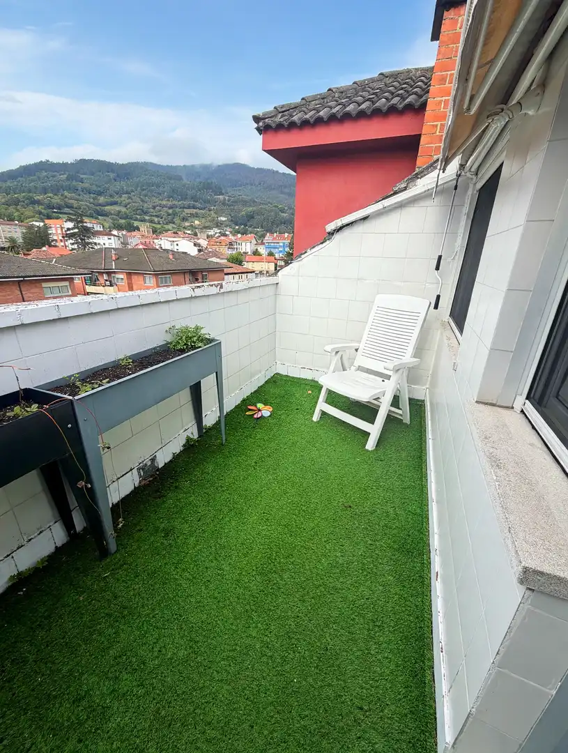 Pis de 95 m² a Salas