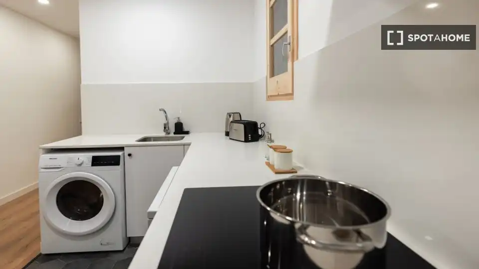 Habitación 75 m², Barcelona