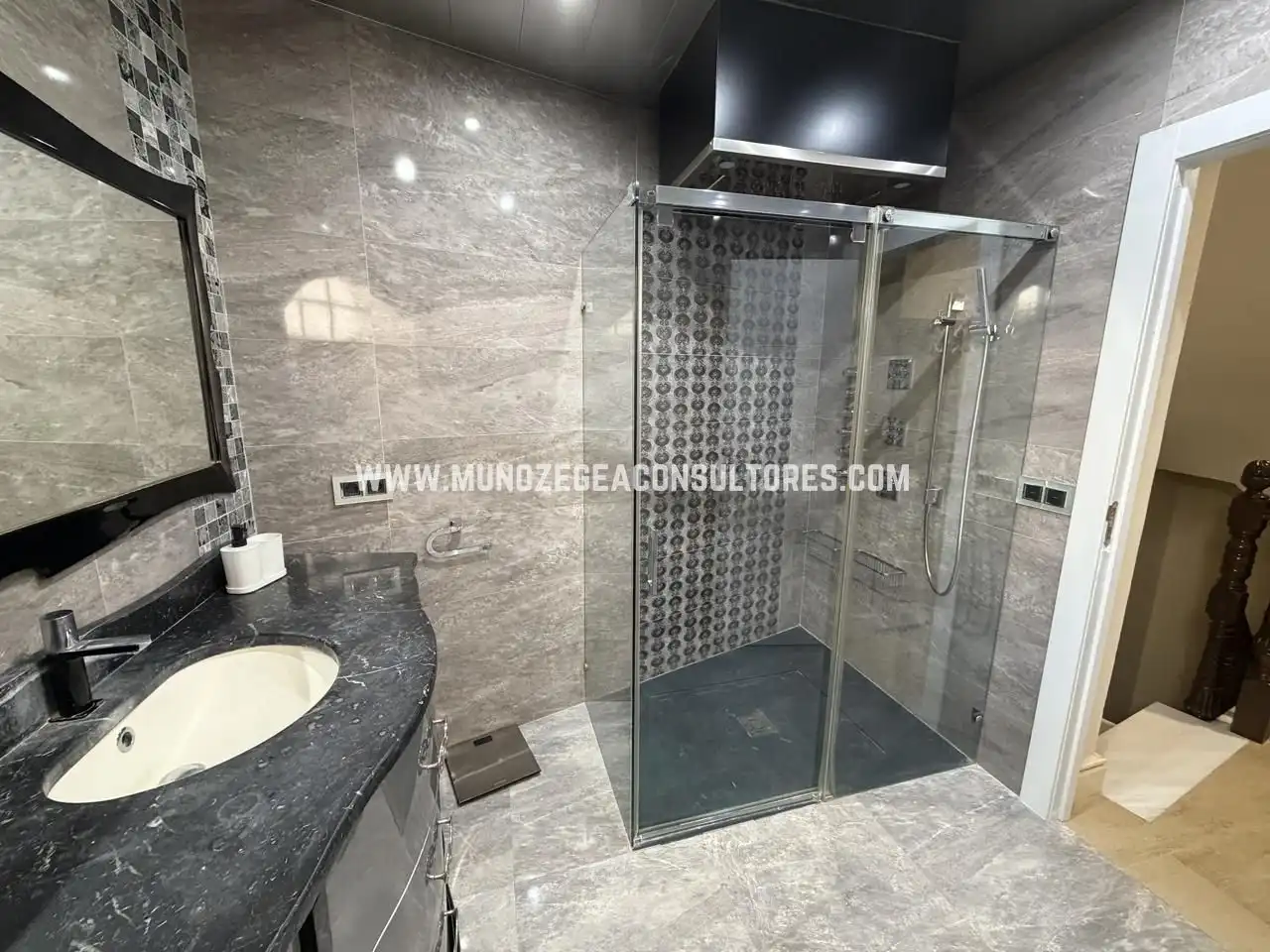 Piso de 198 m² en Lucena