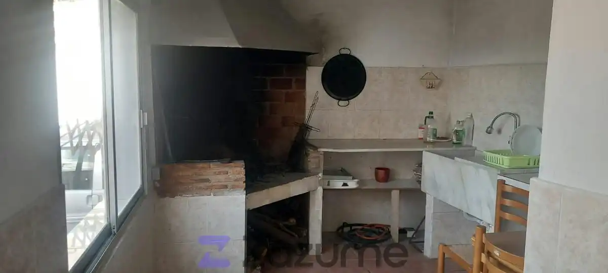 Casa de 320 m² en Manises