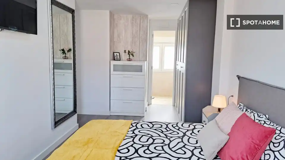 Habitación 86 m², Zaragoza