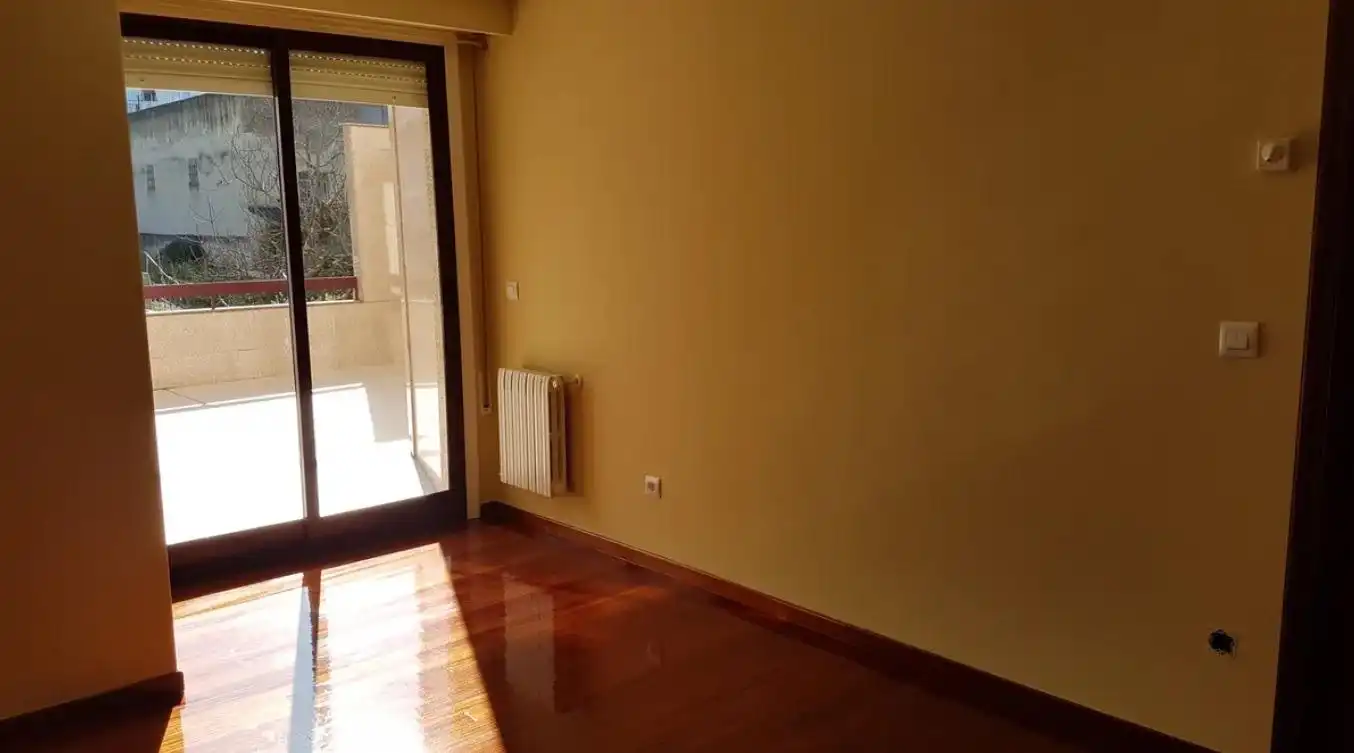 Pis de 60 m² a Ourense