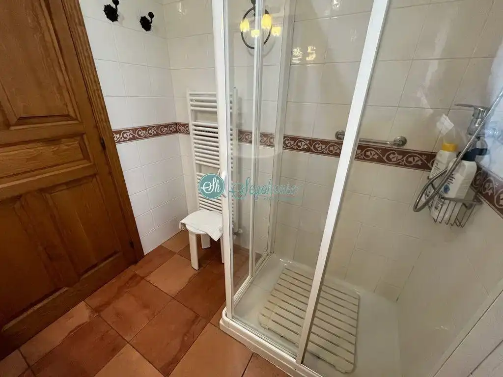 Casa de 150 m² en Palazuelos de Eresma