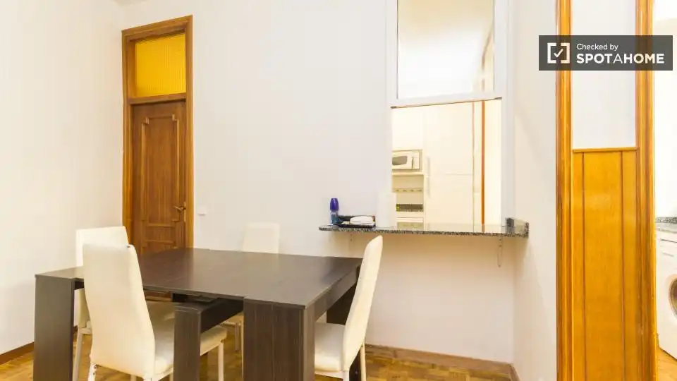 Habitación 120 m², Madrid