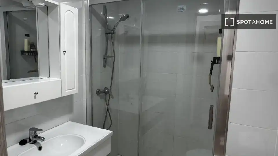 Habitación 71 m², Granada