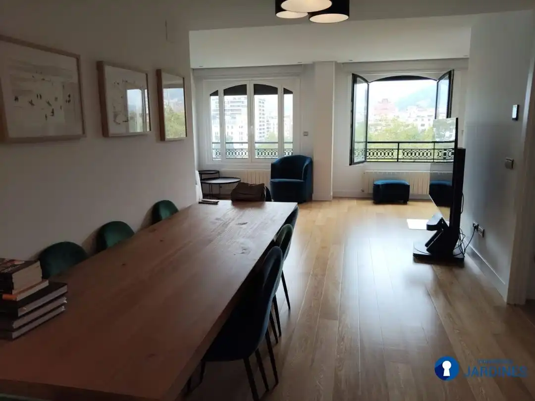 Piso de 142 m² en Bilbao