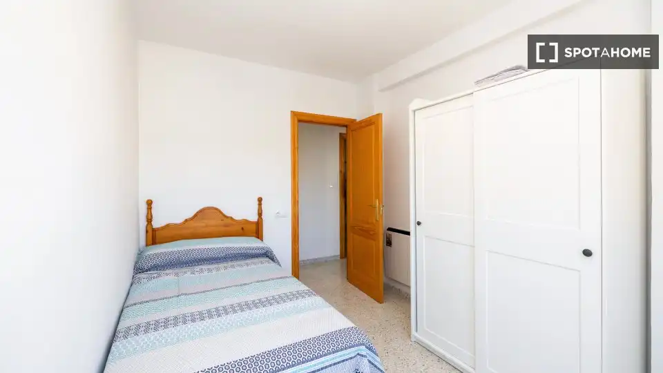 Habitación 131 m², Atarfe