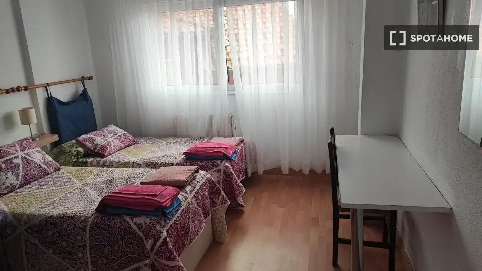 Habitación 104 m², Santander