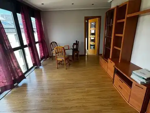 Piso de 60 m² en Celanova