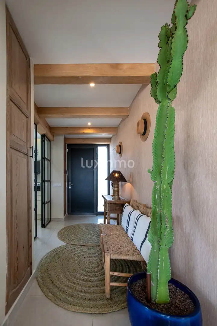 Haus 300 m² in Dénia