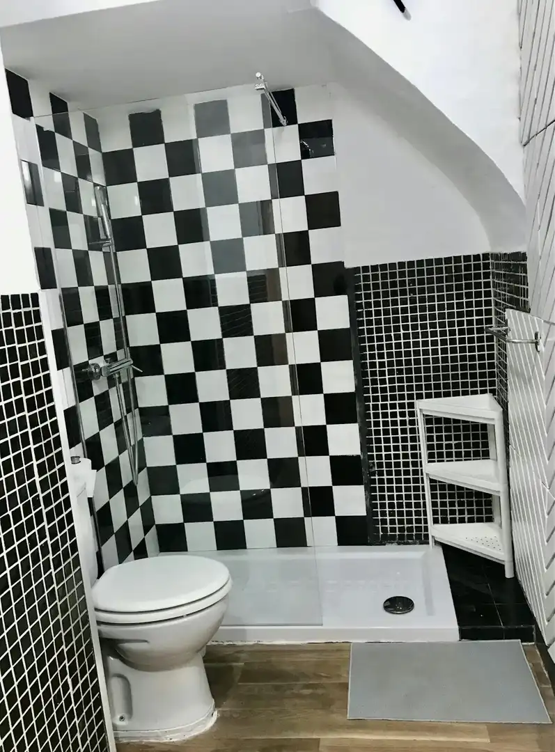 Кімната в оренду, Барселона