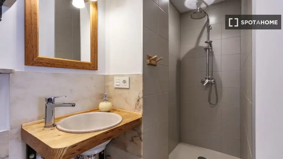 Habitación 104 m², Granada