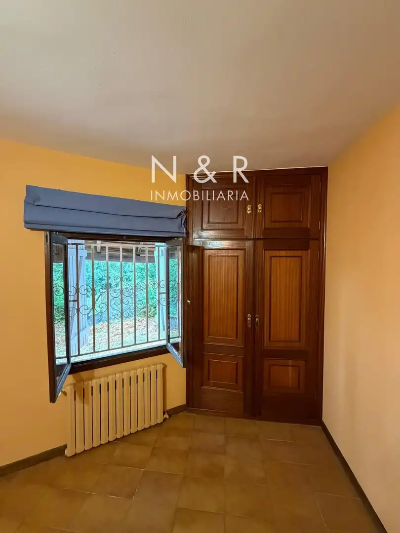 Pis de 138 m² a Santiago de Compostel·la