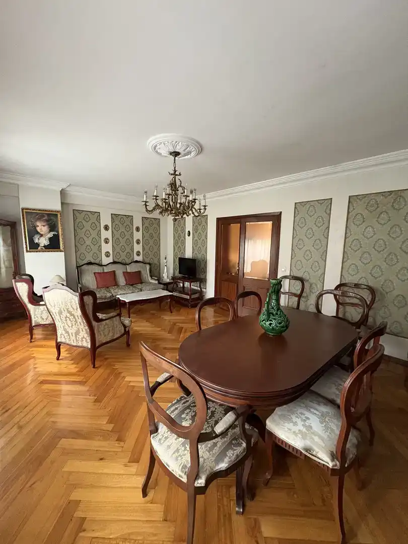 Piso de 120 m² en Pontevedra