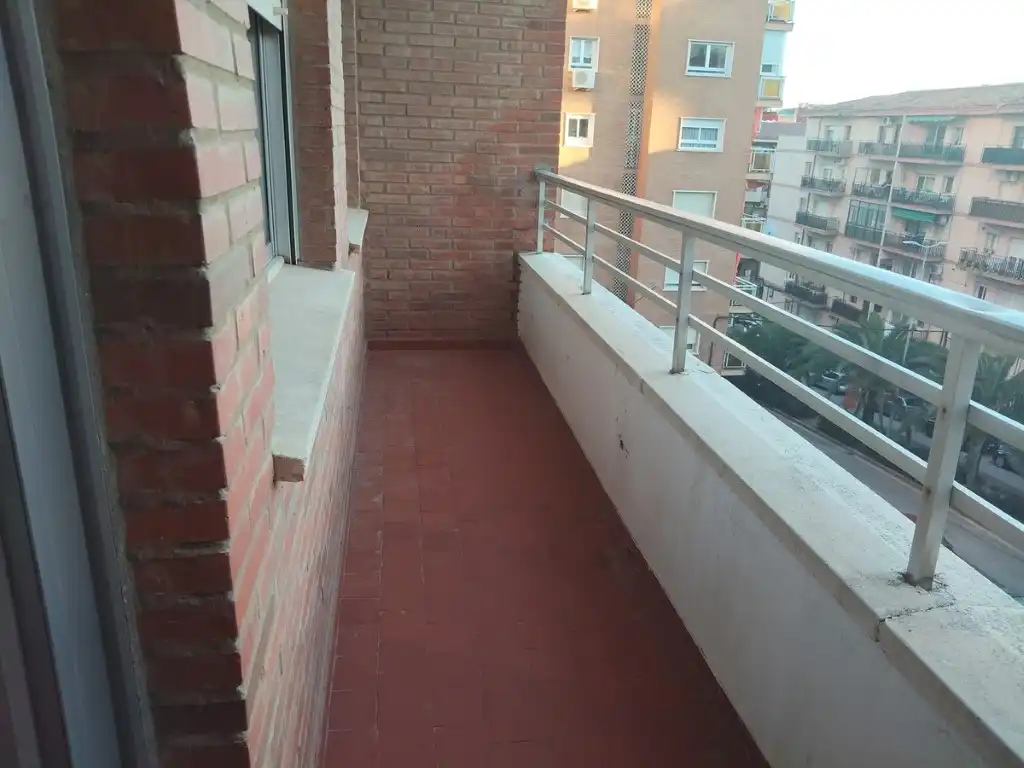 Piso de 100 m² en Cáceres