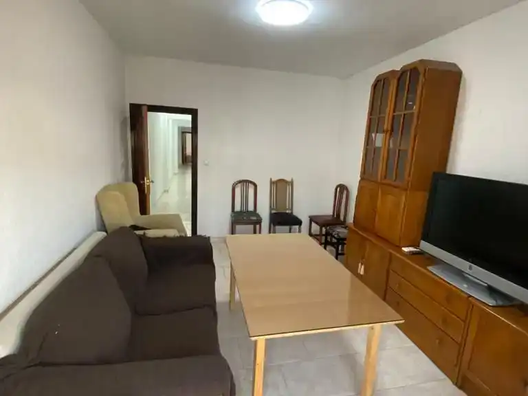 Habitación 80 m², Jaén