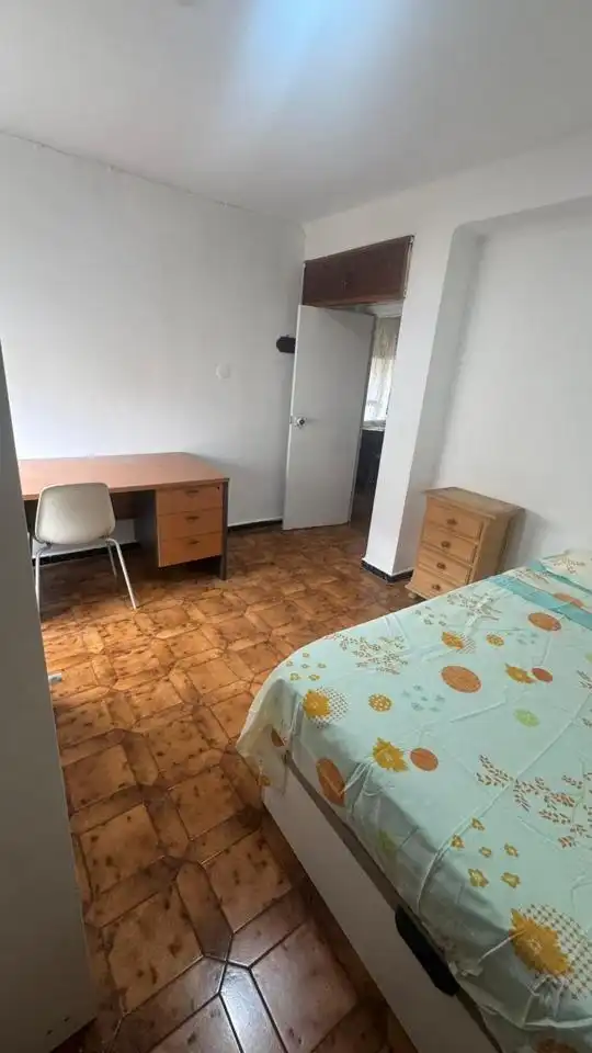 Piso de 87 m² en Sevilla