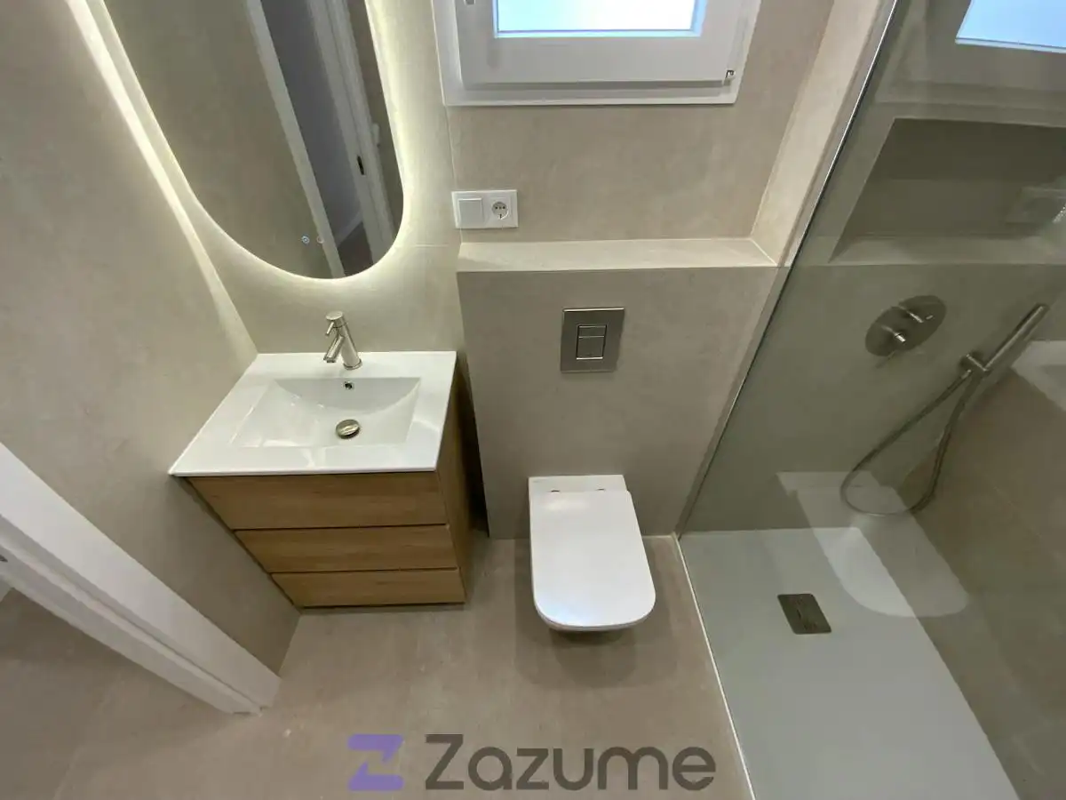 Pis de 77 m² a València
