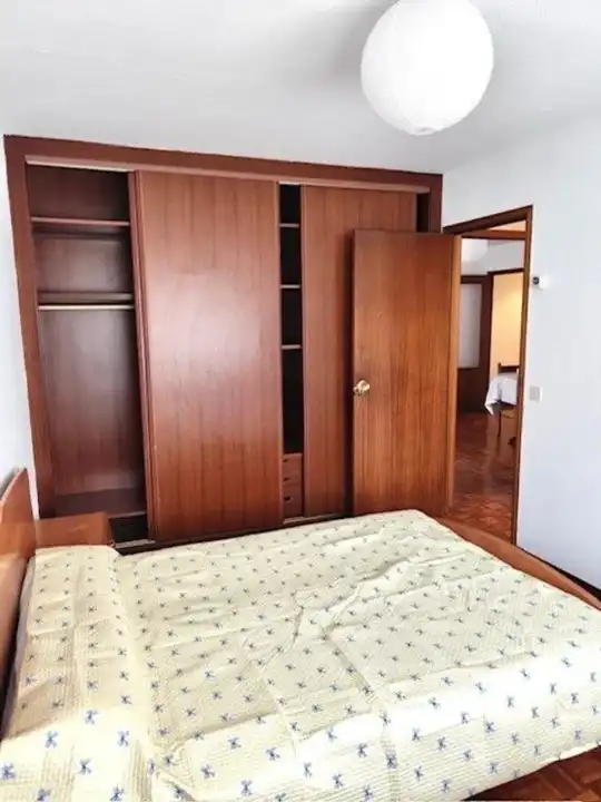 Piso de 80 m² en Santiago de Compostela