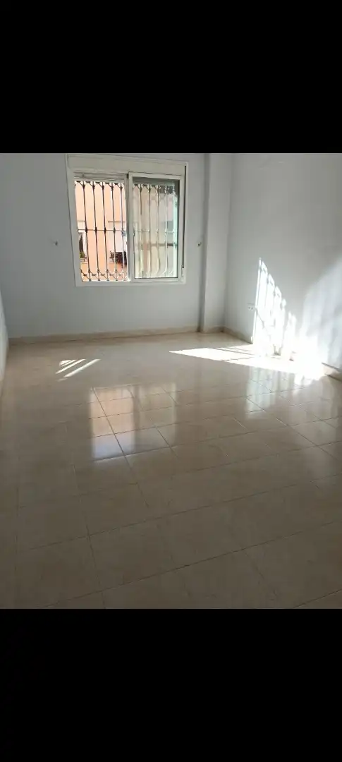 Pis de 102 m² a Coria del Río