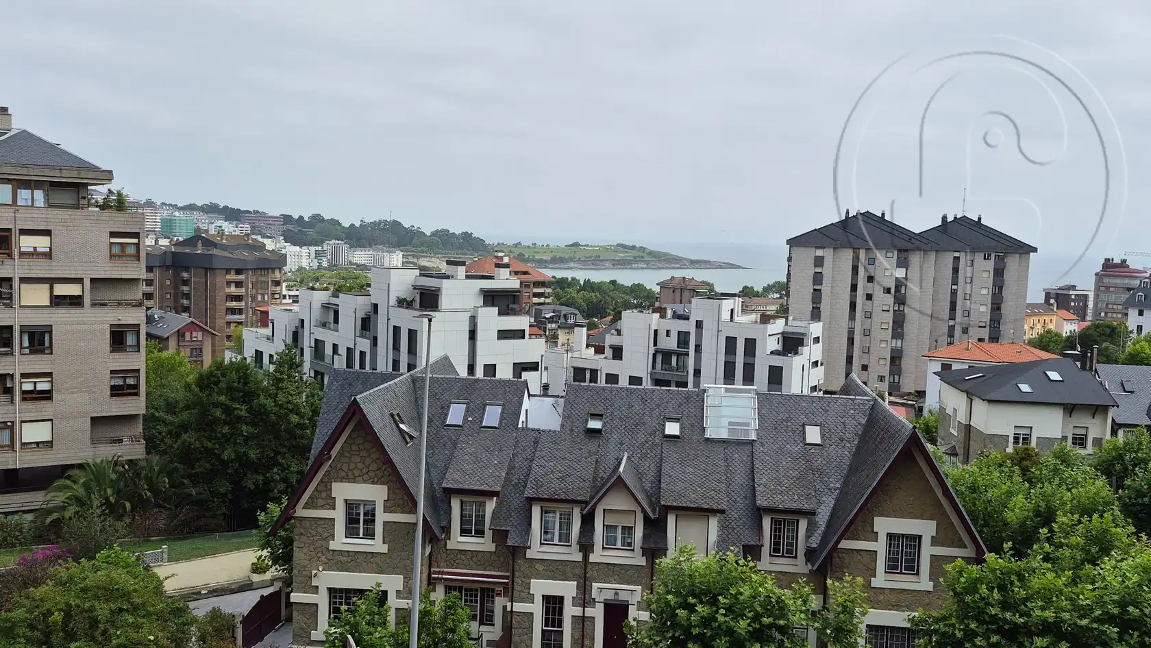 Piso de 90 m² en Santander