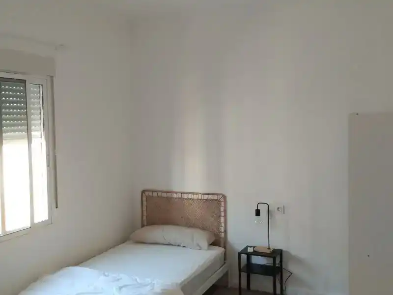 Habitación 90 m², Sax