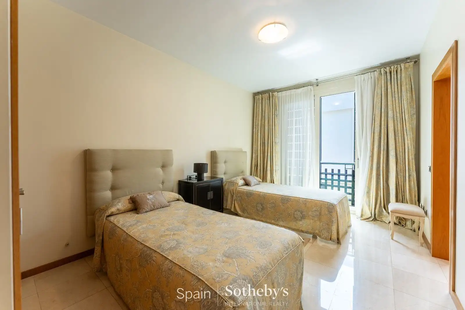 Piso de 742 m² en Arona