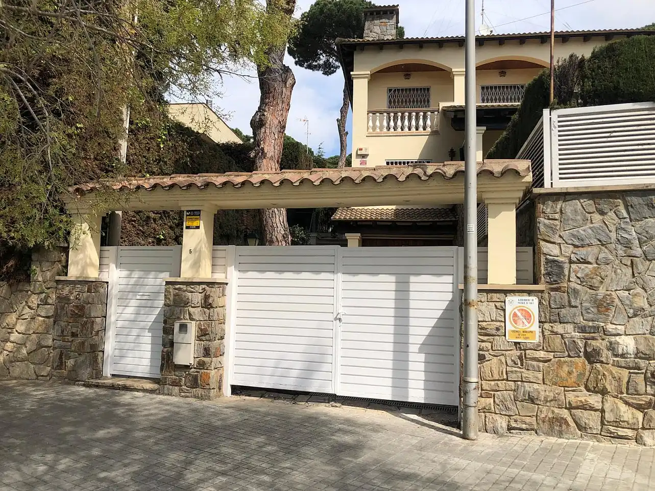 Квартира 306 м² у Premià de Dalt
