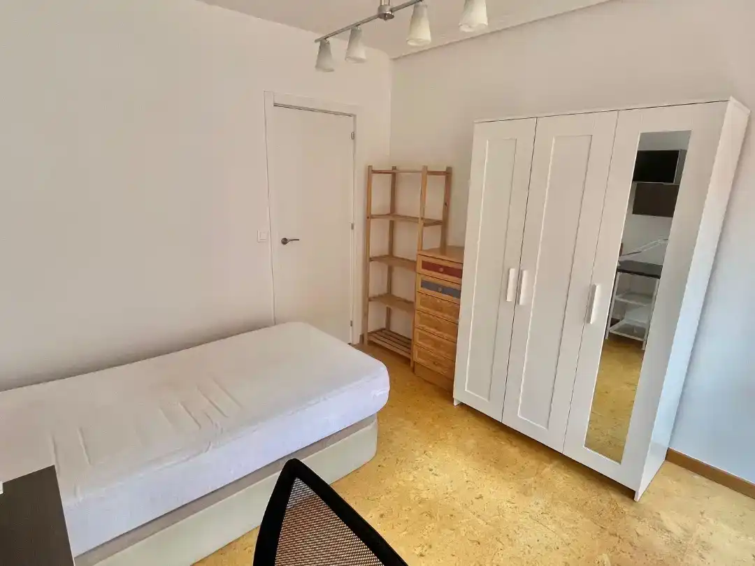 Habitación 100 m², Ponferrada