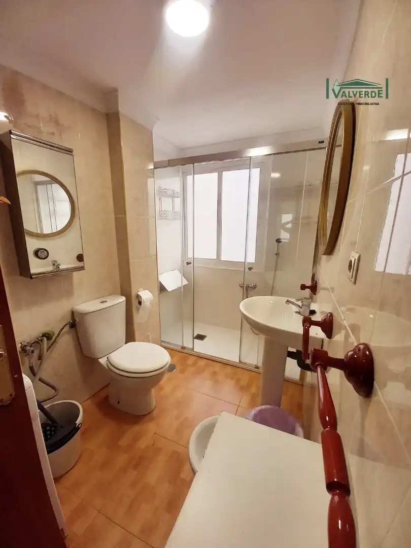 Piso de 85 m² en Granada