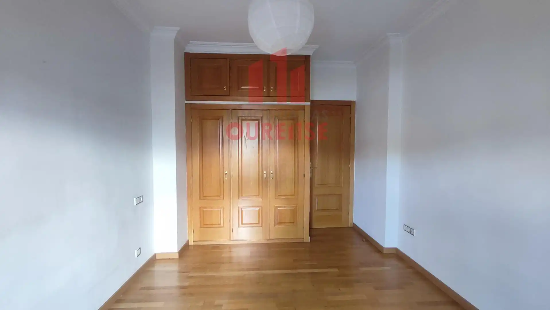 Piso de 85 m² en Ourense