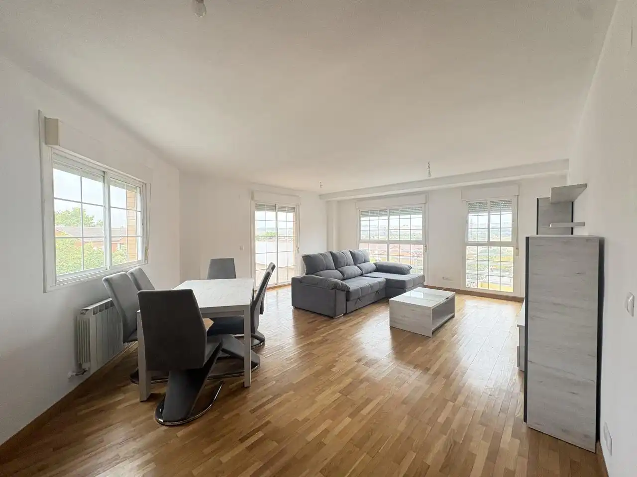 Wohnung 160 m² in Mejorada del Campo