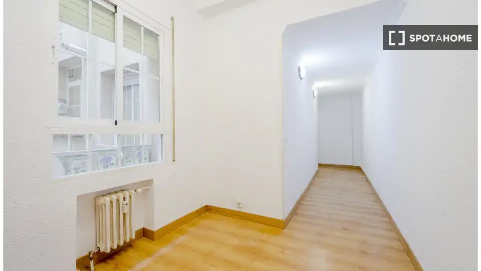 Habitación 800 m², Madrid