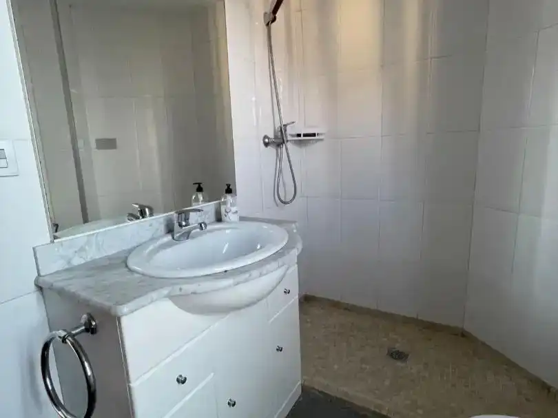 Piso de 80 m² en Oviedo