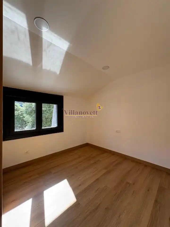 Piso de 98 m² en Vigo