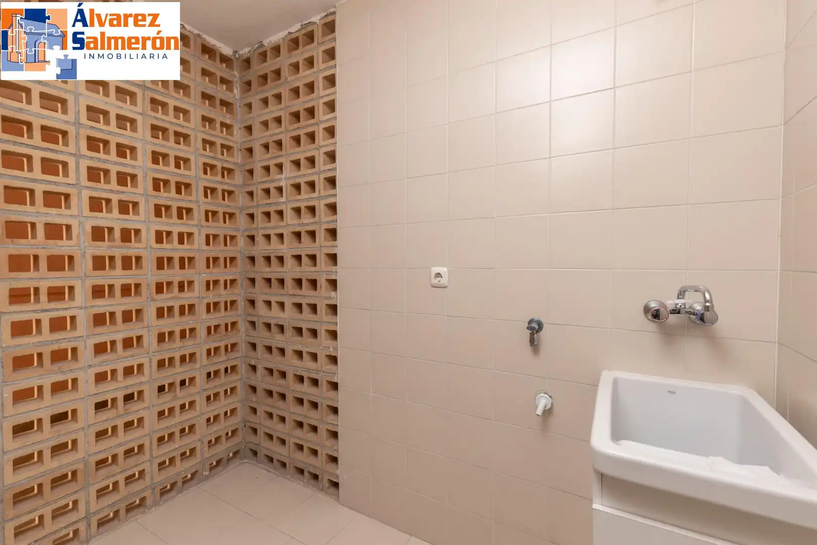 Piso de 168 m² en Granada
