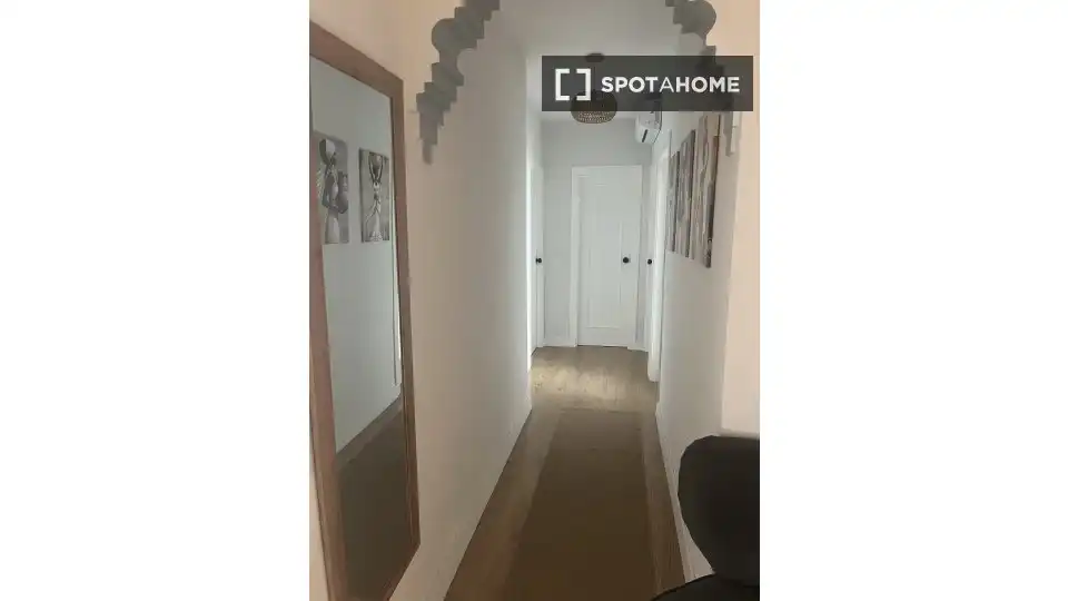 Habitación 90 m², Dénia