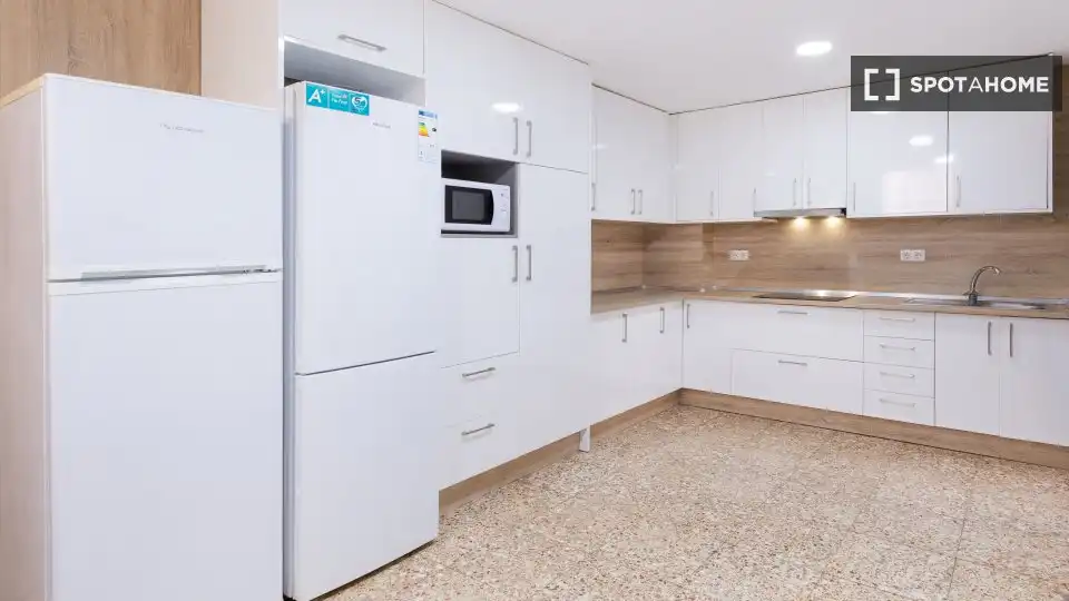 Habitación 95 m², Elche