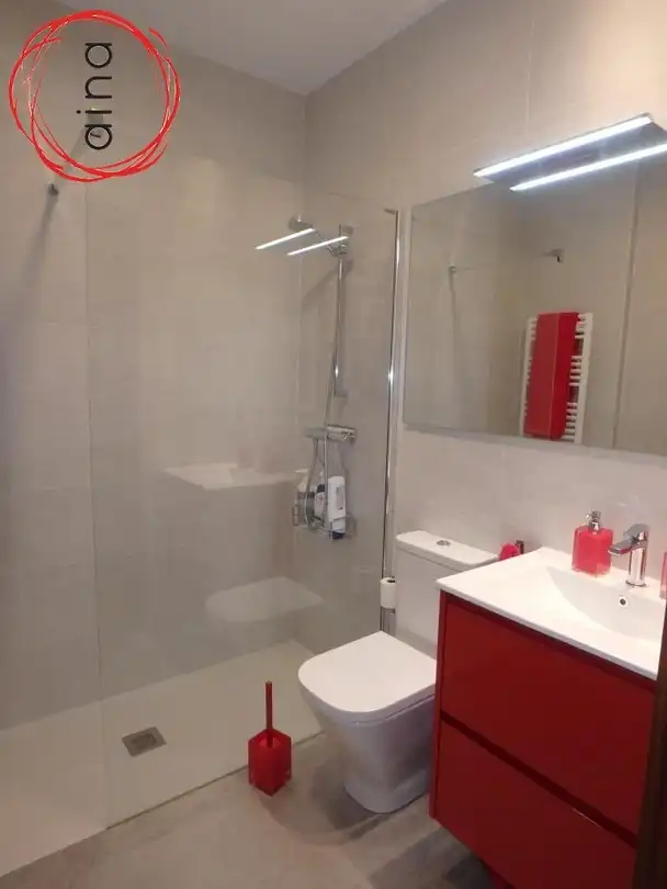 Piso de 80 m² en Pamplona