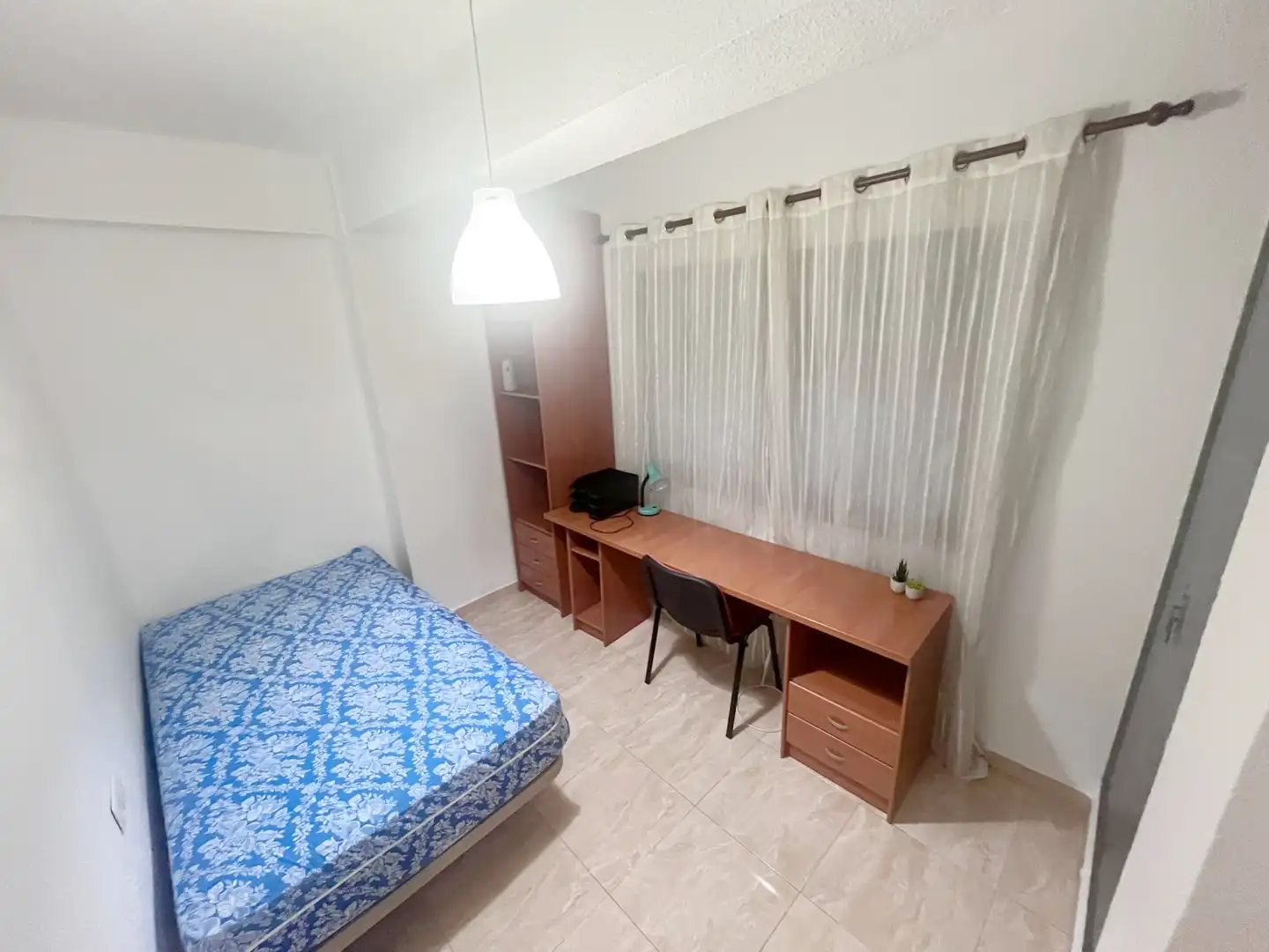 Habitación 120 m², Granada