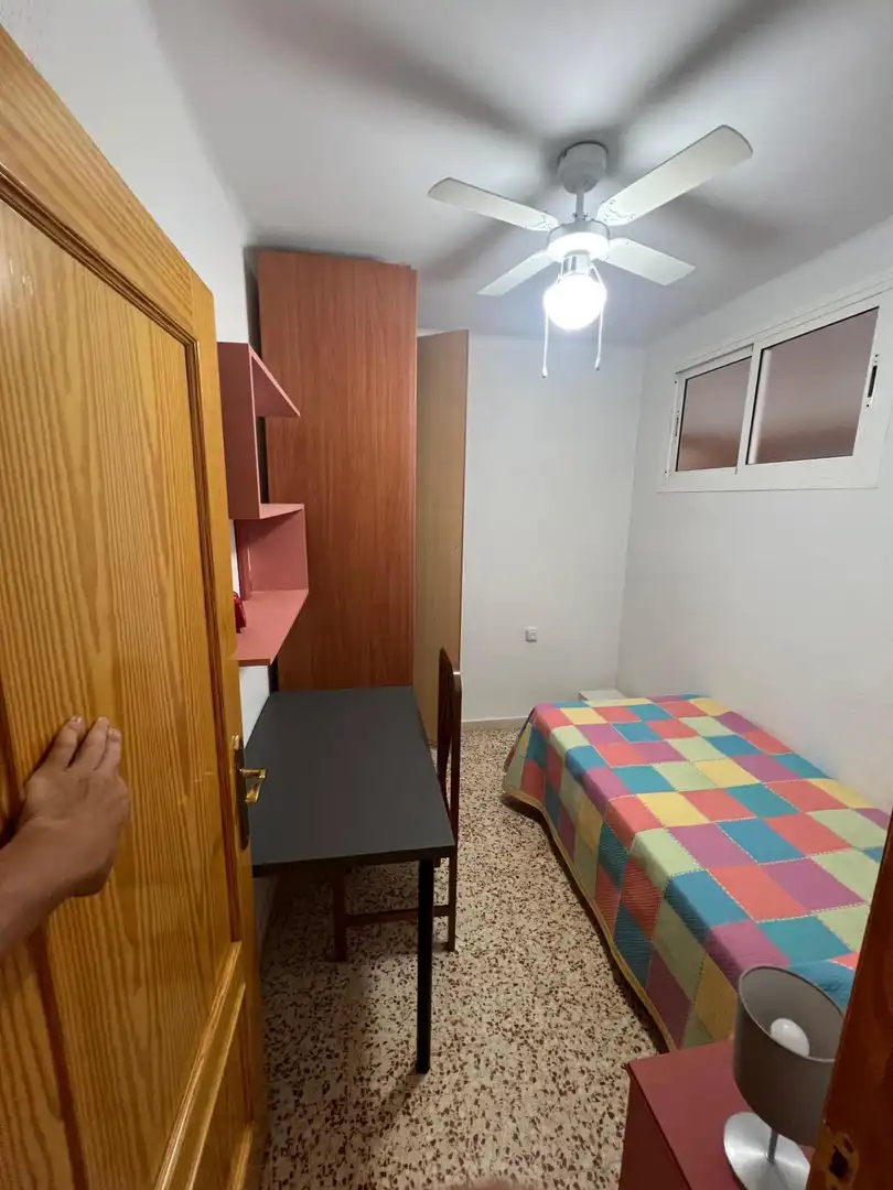 Pis de 100 m² a Almeria