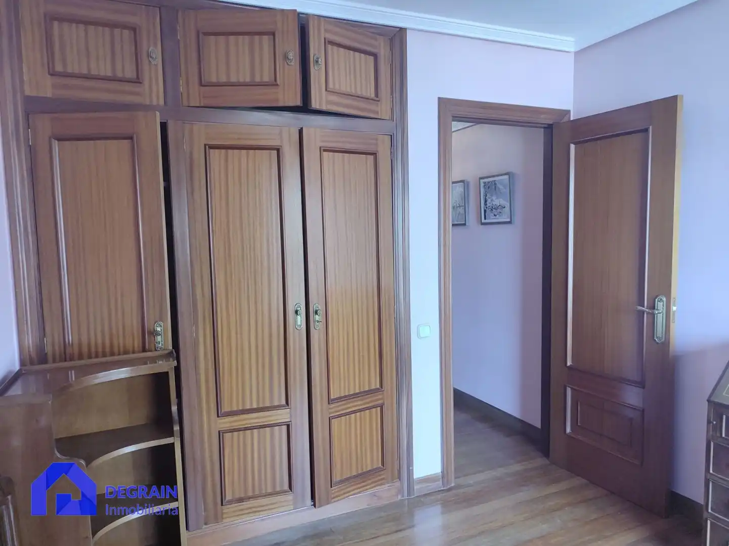 Piso de 146 m² en Oviedo