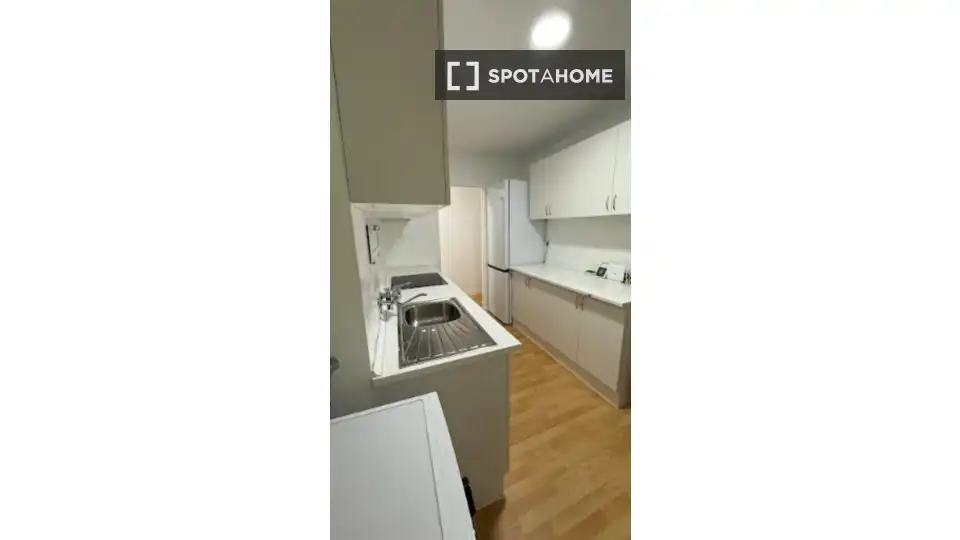 Habitació de lloguer, Madrid