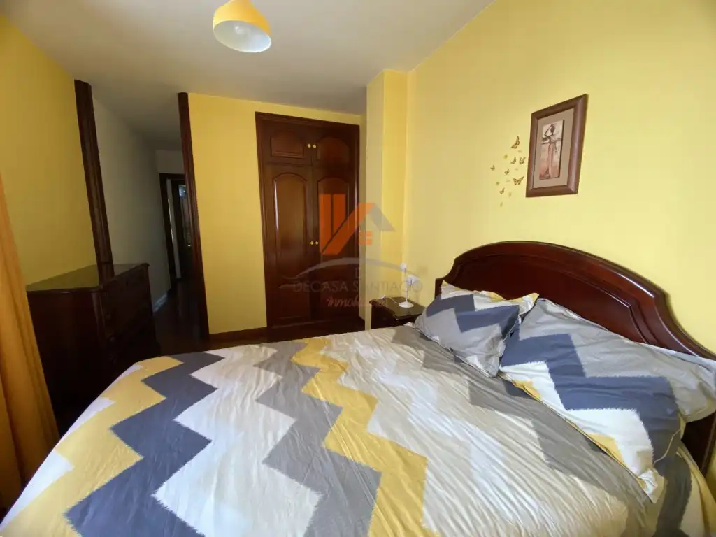 Piso de 130 m² en Santiago de Compostela