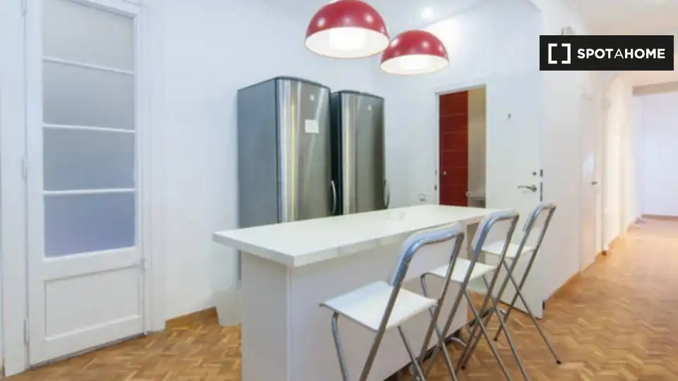 Habitación 120 m², Barcelona