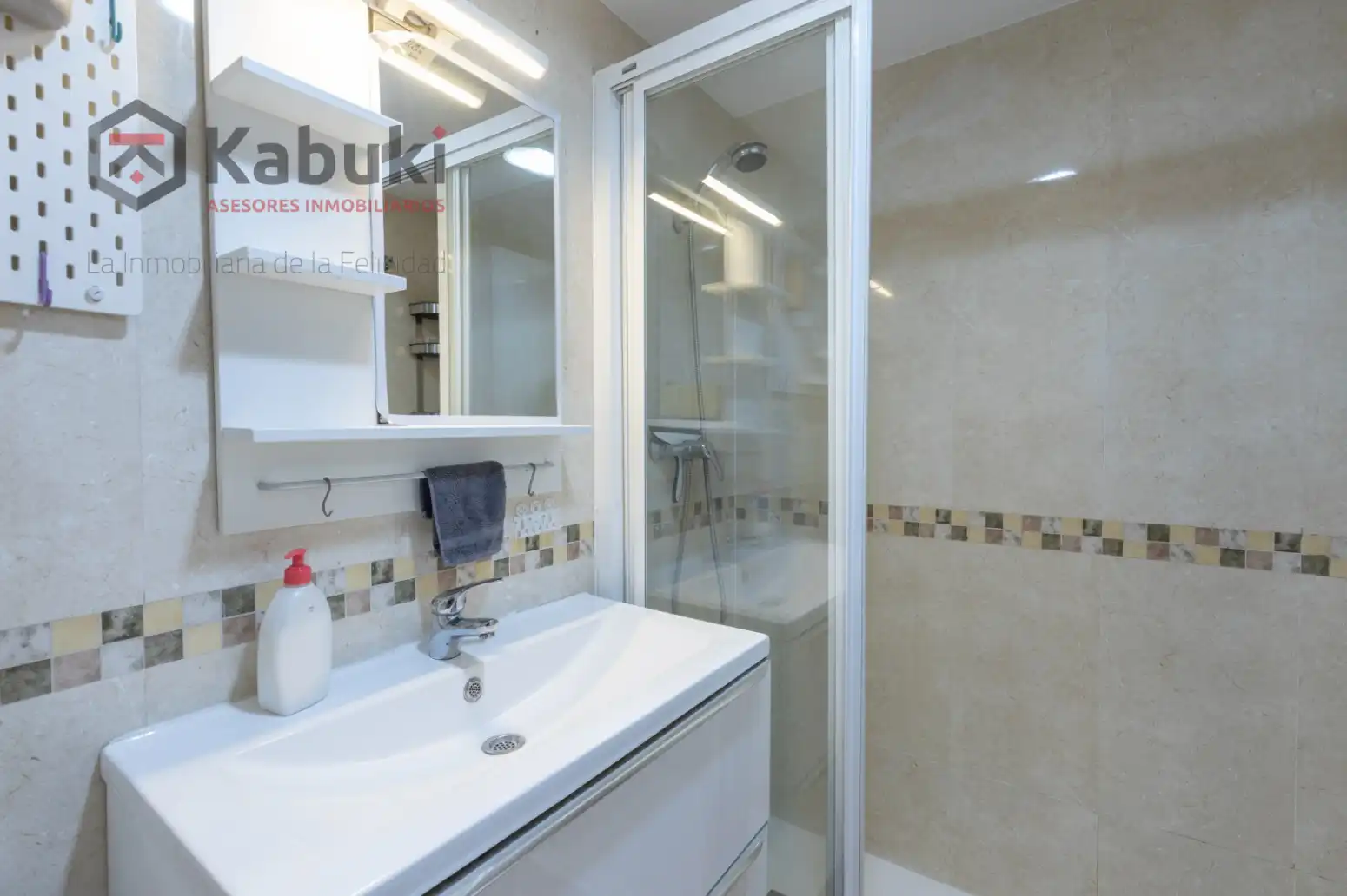 Piso de 80 m² en Granada