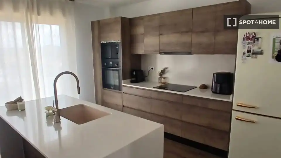 Appartamento 85 m² a Montroi / Montroy