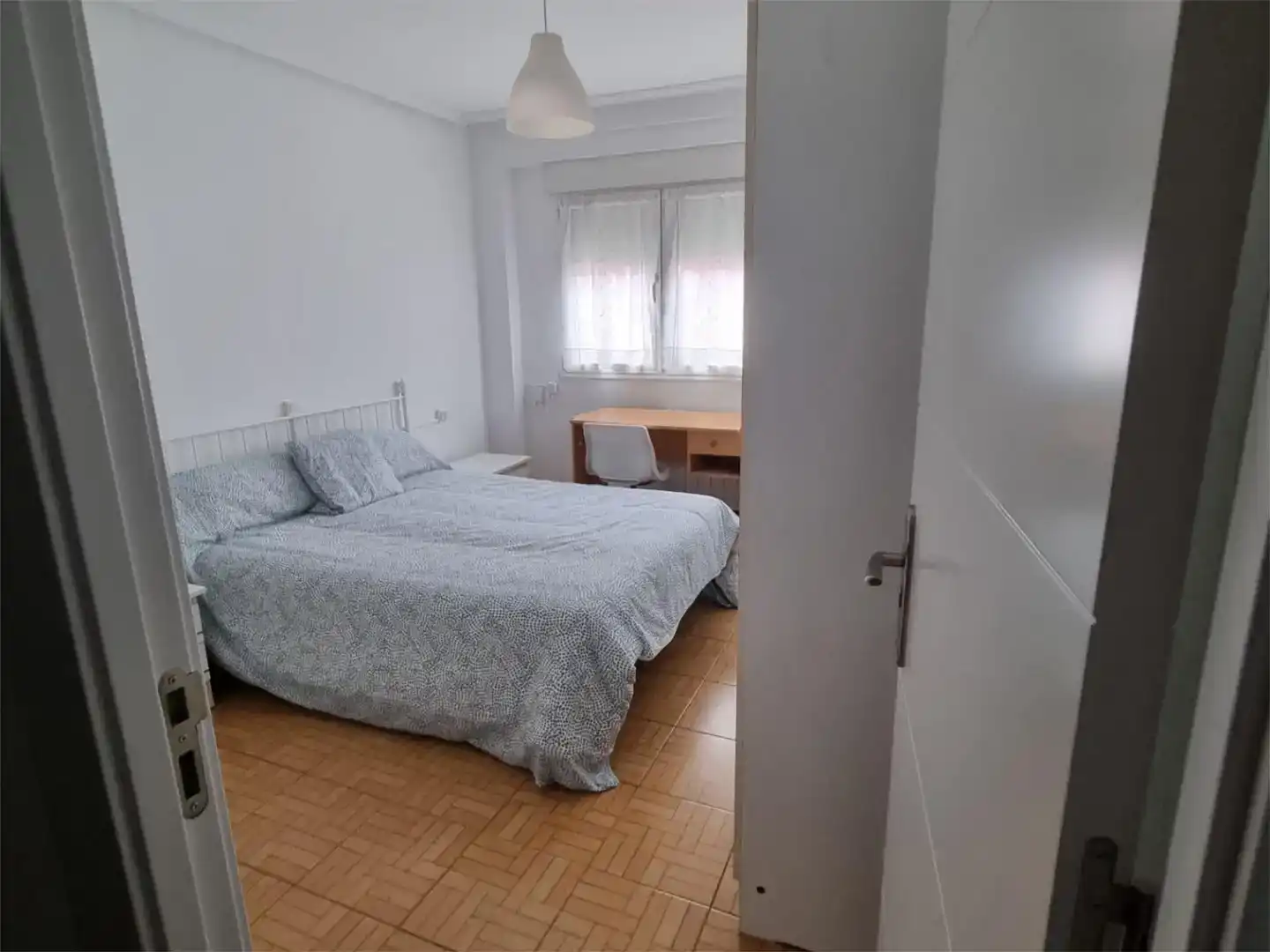 Habitación 120 m², Oviedo