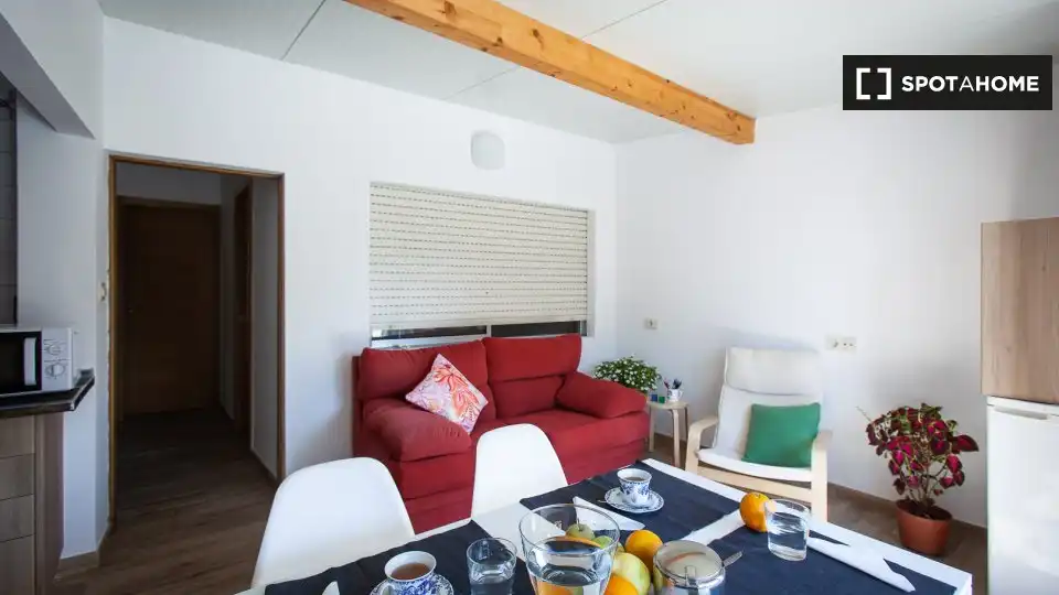 Habitación 81 m², Vigo